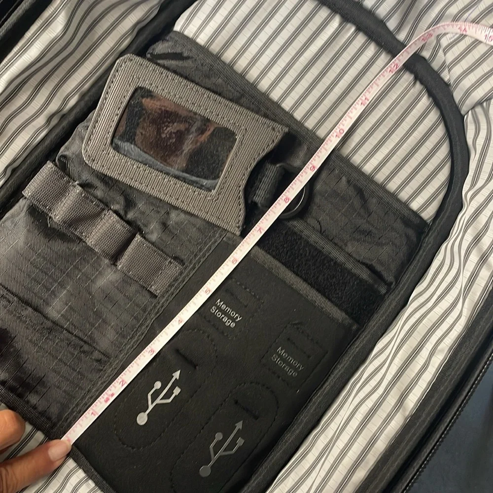 Mobile Edge Gray/Black 17.3″ Laptop Backpack